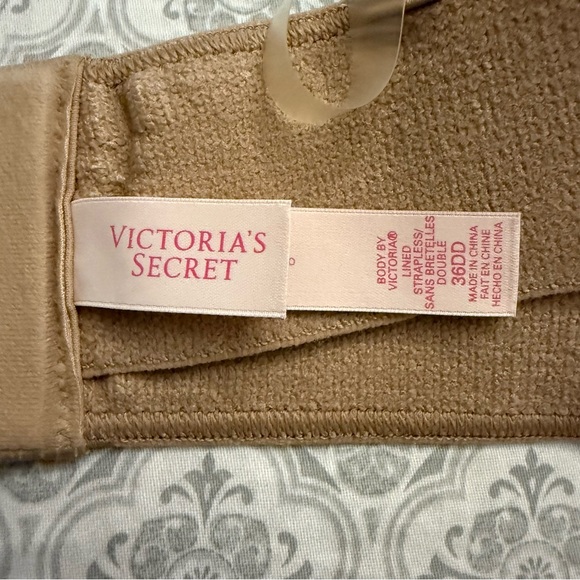 Victoria’s Secret BODY BY VICTORIA LINED STRAPLESS Size 36DD - Picture 11 of 11